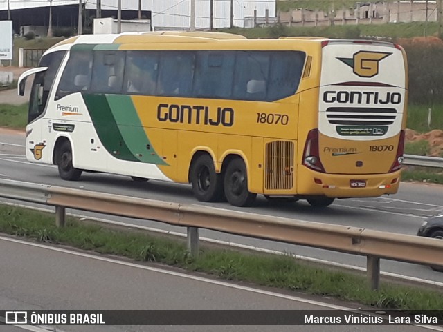 Empresa Gontijo de Transportes 18070 na cidade de Oliveira, Minas Gerais, Brasil, por Marcus Vinicius Lara Silva. Número da foto: #6599990.