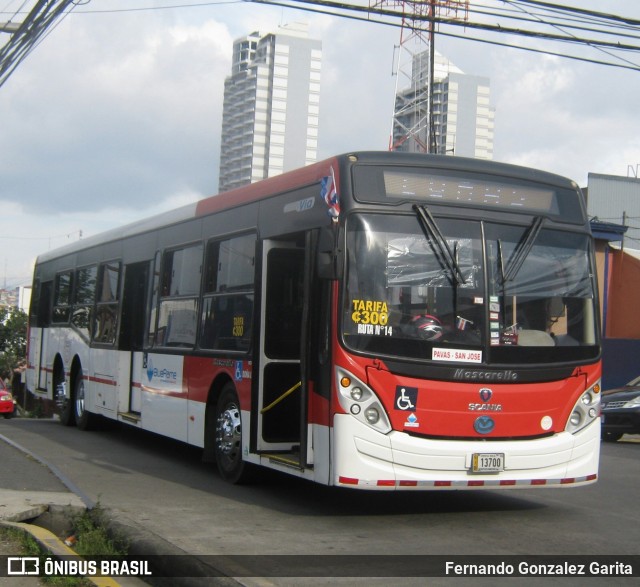 Autotransportes Pavas sjb 13700 na cidade de Hospital, San José, San José, Costa Rica, por Fernando Gonzalez Garita. ID da foto: 6602481.