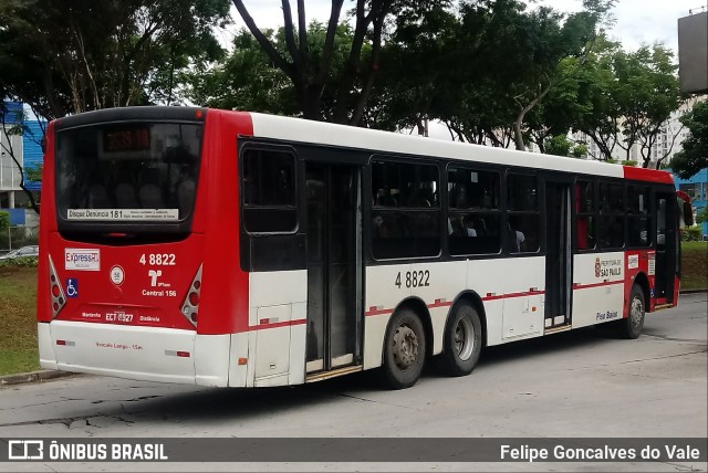 Express Transportes Urbanos Ltda 4 8822 na cidade de São Paulo, São Paulo, Brasil, por Felipe Goncalves do Vale. ID da foto: 6601858.