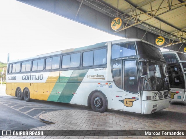 Empresa Gontijo de Transportes 15300 na cidade de Perdões, Minas Gerais, Brasil, por Marcos Fernandes. Número da foto: #6602208.