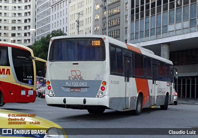 Evanil Transportes e Turismo RJ 132.062 na cidade de Rio de Janeiro, Rio de Janeiro, Brasil, por Claudio Luiz. Número da foto: #6603086.