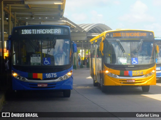 Itamaracá Transportes 1.675 na cidade de Paulista, Pernambuco, Brasil, por Gabriel Lima. Número da foto: #6601524.