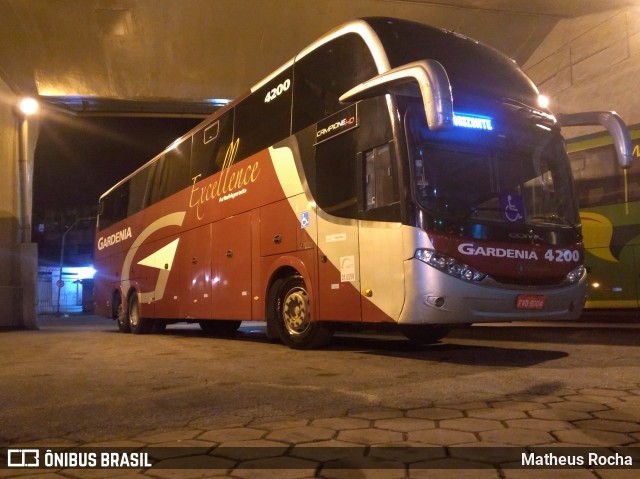 Expresso Gardenia 4200 na cidade de Belo Horizonte, Minas Gerais, Brasil, por Matheus Rocha. Número da foto: #6603894.