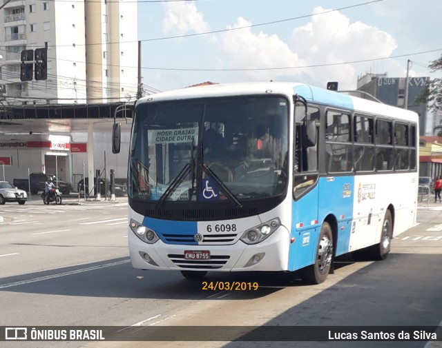 Transwolff Transportes e Turismo 6 6098 na cidade de São Paulo, São Paulo, Brasil, por Lucas Santos da Silva. ID da foto: 6606833.