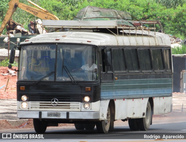 Ônibus Particulares 0867 na cidade de Conselheiro Lafaiete, Minas Gerais, Brasil, por Rodrigo  Aparecido. ID da foto: 6546335.