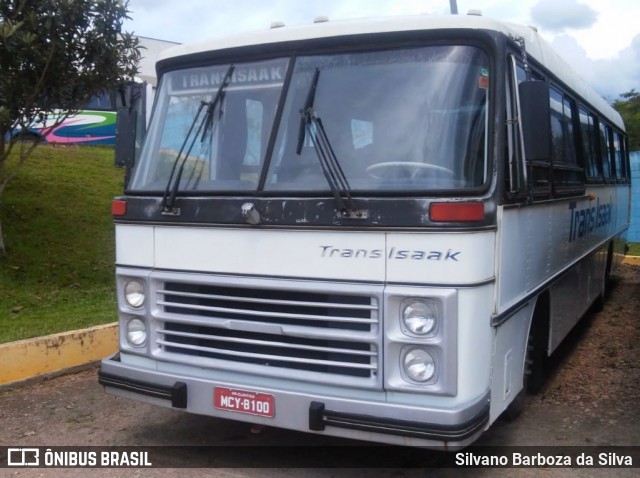 Trans Isaak Turismo 8100 na cidade de Curitiba, Paraná, Brasil, por Silvano Barboza da Silva. ID da foto: 6608695.