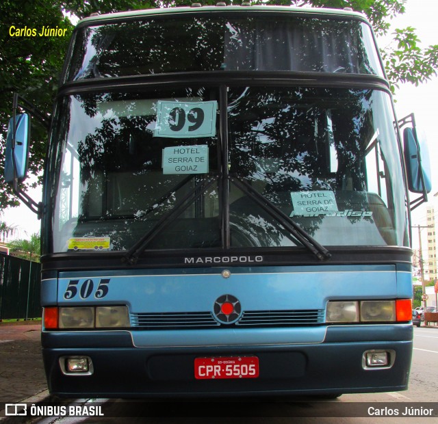 Ônibus Particulares 505 na cidade de Goiânia, Goiás, Brasil, por Carlos Júnior. ID da foto: 6610477.