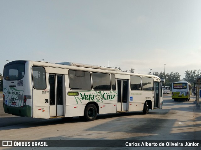 Viação Vera Cruz RJ 205.102 na cidade de Rio de Janeiro, Rio de Janeiro, Brasil, por Carlos Alberto de Oliveira Júnior. ID da foto: 6547523.