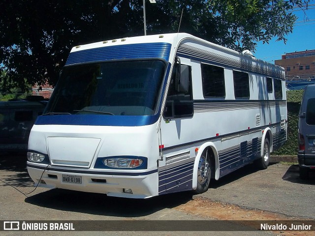 Motorhomes 6198 na cidade de Aparecida, São Paulo, Brasil, por Nivaldo Junior. Número da foto: #6550434.