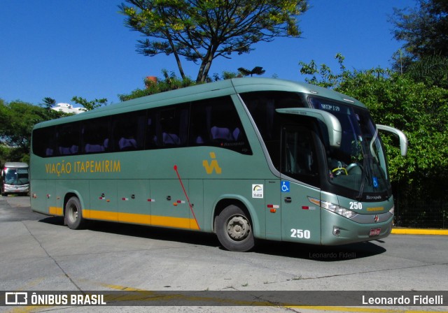 Viação Itapemirim 250 na cidade de São Paulo, São Paulo, Brasil, por Leonardo Fidelli. ID da foto: 6551811.