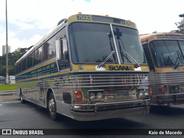 Ônibus Particulares 7500 na cidade de São Paulo, São Paulo, Brasil, por Kaio de Macedo. Número da foto: #6550890.