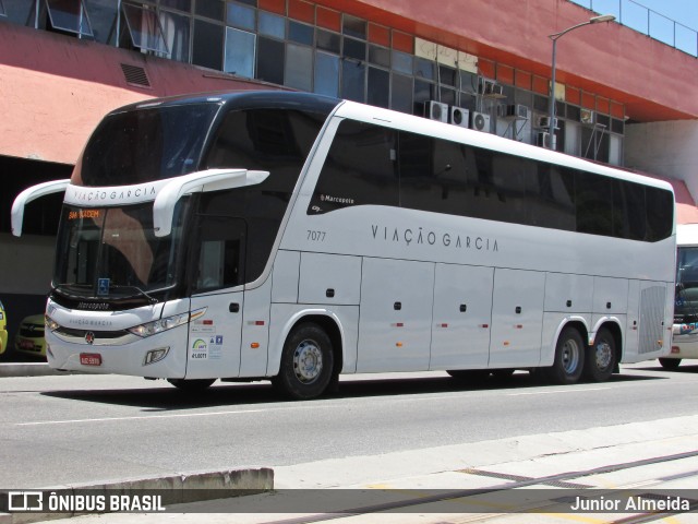 Viação Garcia 7077 na cidade de Rio de Janeiro, Rio de Janeiro, Brasil, por Junior Almeida. ID da foto: 6551219.