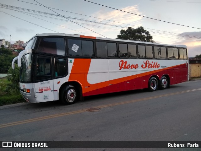 Novo Stillo Turismo 2200 na cidade de Conselheiro Lafaiete, Minas Gerais, Brasil, por Rubens  Faria. Número da foto: #6554221.