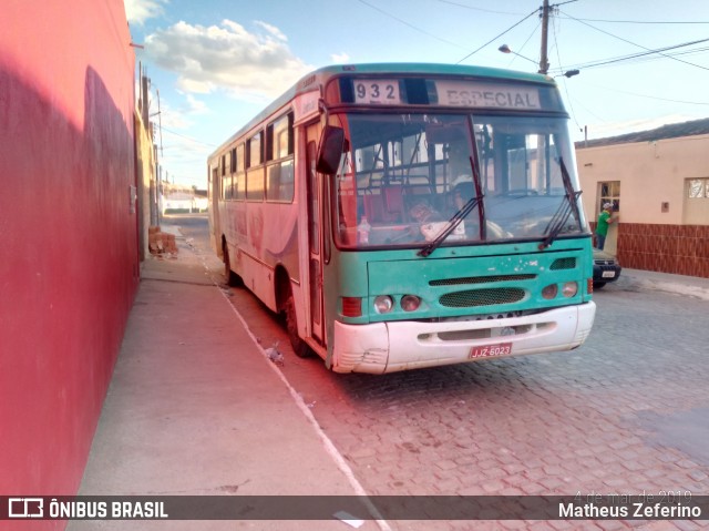 Ônibus Particulares 402656 na cidade de João Dourado, Bahia, Brasil, por Matheus Zeferino. ID da foto: 6555492.