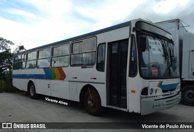 Ônibus Particulares 04 na cidade de Santo Antônio do Monte, Minas Gerais, Brasil, por Vicente de Paulo Alves. ID da foto: 6559109.