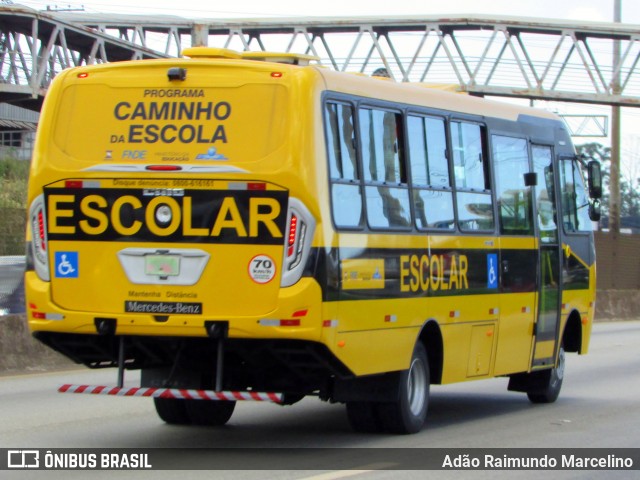 Escolares F2400 na cidade de Belo Horizonte, Minas Gerais, Brasil, por Adão Raimundo Marcelino. ID da foto: 6561640.