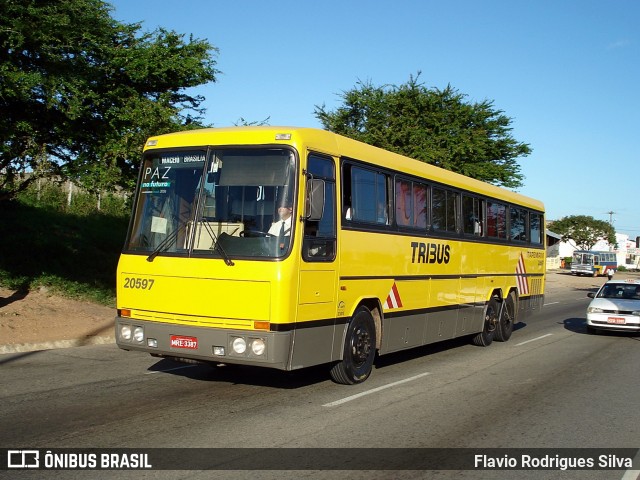 Viação Itapemirim 20597 na cidade de Aracaju, Sergipe, Brasil, por Flavio Rodrigues Silva. ID da foto: 6561058.