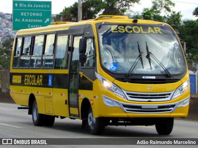 Escolares F2400 na cidade de Belo Horizonte, Minas Gerais, Brasil, por Adão Raimundo Marcelino. ID da foto: 6561630.