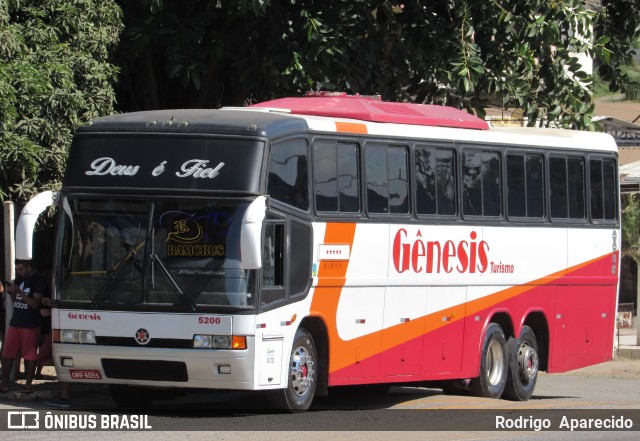 Gênesis Turismo 5200 na cidade de Conselheiro Lafaiete, Minas Gerais, Brasil, por Rodrigo  Aparecido. Número da foto: #6613516.