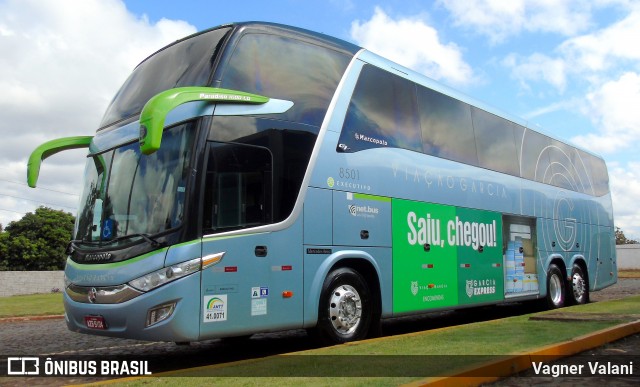 Viação Garcia 8501 na cidade de Foz do Iguaçu, Paraná, Brasil, por Vagner Valani. Número da foto: #6640856.