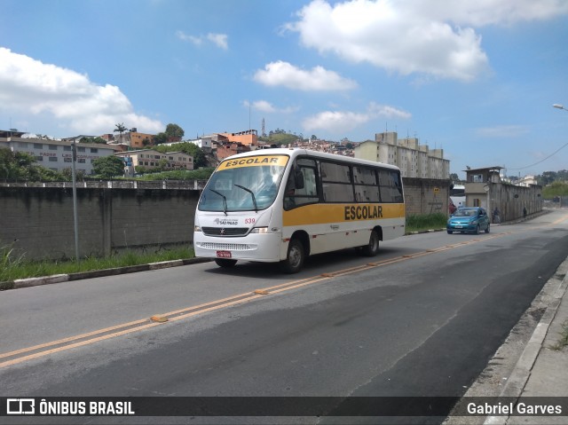 Escolares 539 na cidade de São Bernardo do Campo, São Paulo, Brasil, por Gabriel Garves. Número da foto: #6643960.