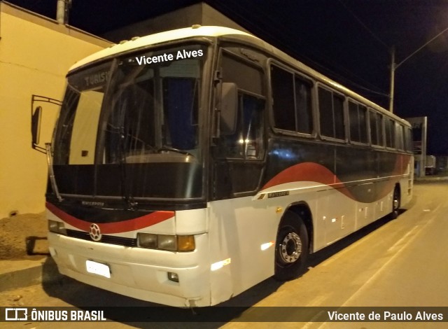 Ônibus Particulares 3255 na cidade de Santo Antônio do Monte, Minas Gerais, Brasil, por Vicente de Paulo Alves. Número da foto: #6647988.