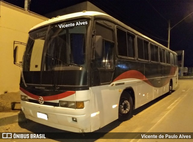 Ônibus Particulares 3255 na cidade de Santo Antônio do Monte, Minas Gerais, Brasil, por Vicente de Paulo Alves. ID da foto: 6647988.