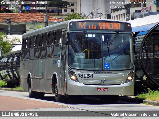 Viação Santo Ângelo 18L54 na cidade de Curitiba, Paraná, Brasil, por Gabriel Giacomin de Lima. Número da foto: #6647032.