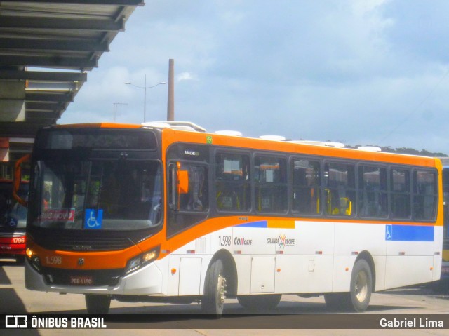 Itamaracá Transportes 1.598 na cidade de Paulista, Pernambuco, Brasil, por Gabriel Lima. Número da foto: #6648810.