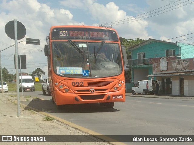 Auto Viação São José dos Pinhais 092 na cidade de São José dos Pinhais, Paraná, Brasil, por Gian Lucas  Santana Zardo. Número da foto: #6649005.