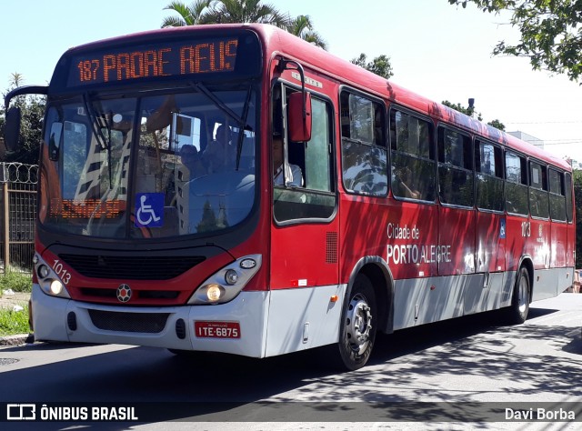 Trevo Transportes Coletivos 1013 na cidade de Porto Alegre, Rio Grande do Sul, Brasil, por Davi Borba. ID da foto: 6648698.