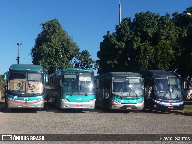 RD Transportes 690 na cidade de Cruz das Almas, Bahia, Brasil, por Flávio  Santos. ID da foto: 6650180.