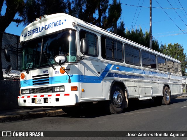 Autobuses sin identificación - Costa Rica 0 na cidade de Cartago, Cartago, Costa Rica, por Jose Andres Bonilla Aguilar. Número da foto: #6648599.