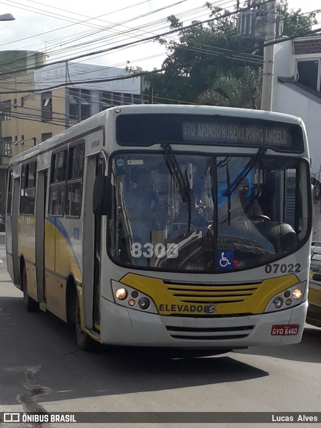 Viação Santa Edwiges 07022 em Betim por Lucas Alves ID6655773