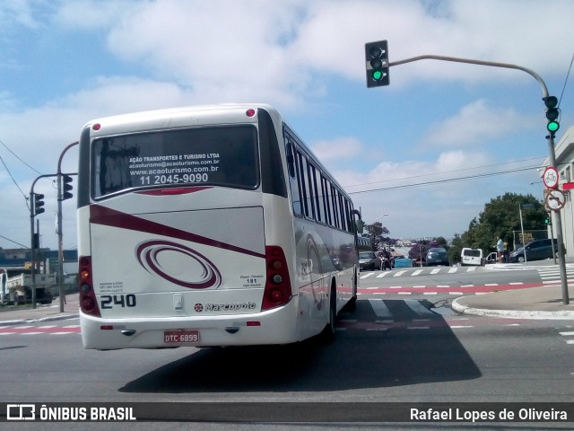 Ação Transportes e Turismo 240 na cidade de São Paulo, São Paulo, Brasil, por Rafael Lopes de Oliveira. Número da foto: #6658134.