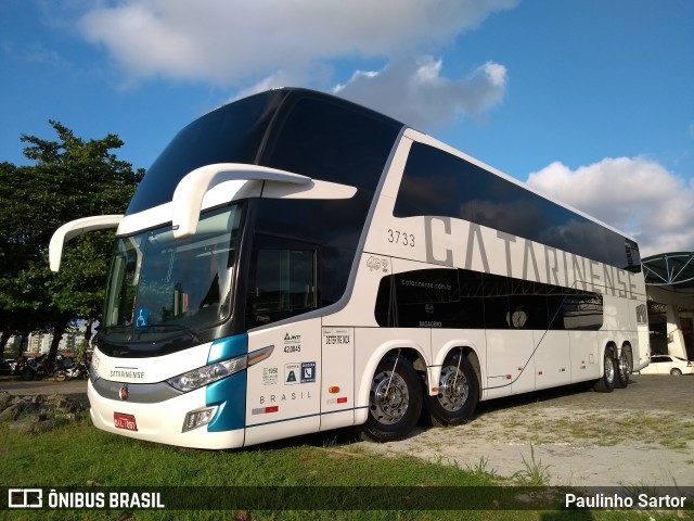 Auto Viação Catarinense 3733 na cidade de Joinville, Santa Catarina, Brasil, por Paulinho Sartor. ID da foto: 6658594.