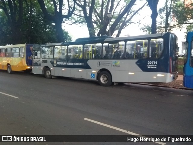 SM Transportes 20714 na cidade de Belo Horizonte, Minas Gerais, Brasil, por Hugo Henrique de Figueiredo. ID da foto: 6657534.