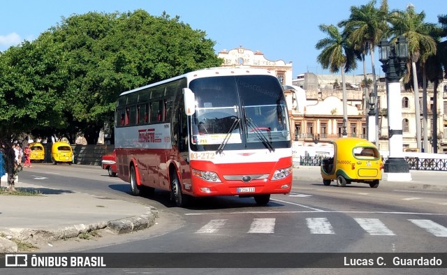 Transmetro 03-272 na cidade de La Habana, Cuba, por Lucas C.  Guardado. ID da foto: 6657265.