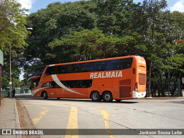 RealMaia Turismo e Cargas 1704 na cidade de São Paulo, São Paulo, Brasil, por Jackson Sousa Leite. ID da foto: 6662128.