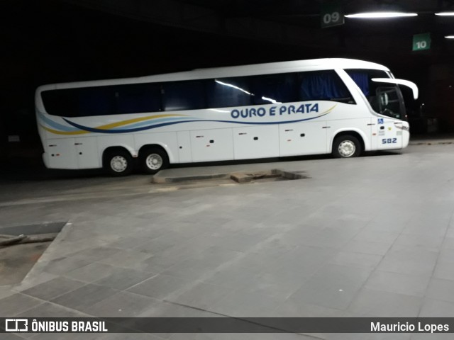 Viação Ouro e Prata 582 na cidade de Santa Maria, Rio Grande do Sul, Brasil, por Mauricio Lopes. Número da foto: #6661249.