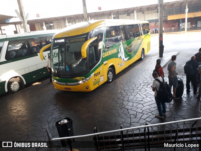 Expresso Caxiense 7029 na cidade de Porto Alegre, Rio Grande do Sul, Brasil, por Mauricio Lopes. Número da foto: #6661955.