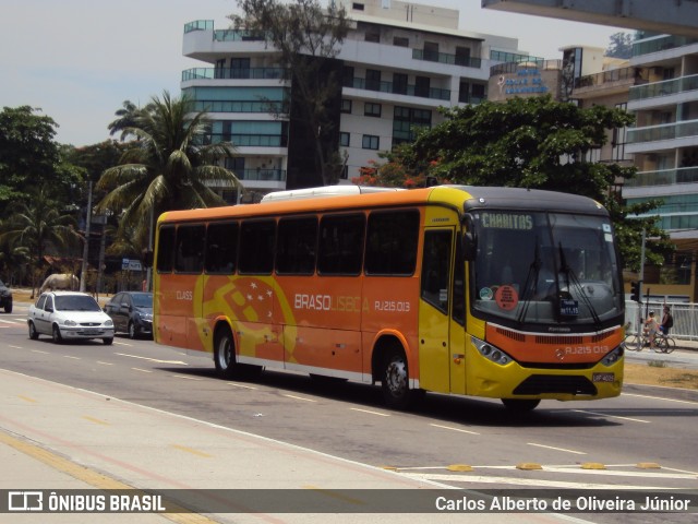 Empresa de Transportes Braso Lisboa RJ 215.013 na cidade de Niterói, Rio de Janeiro, Brasil, por Carlos Alberto de Oliveira Júnior. ID da foto: 6615837.