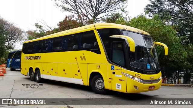 Viação Itapemirim 60025 na cidade de São Paulo, São Paulo, Brasil, por Alinson M. Simões. ID da foto: 6667478.