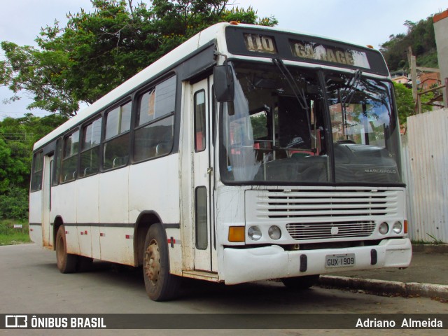Ônibus Particulares GUX1909 na cidade de Matipó, Minas Gerais, Brasil, por Adriano  Almeida. Número da foto: #6669513.