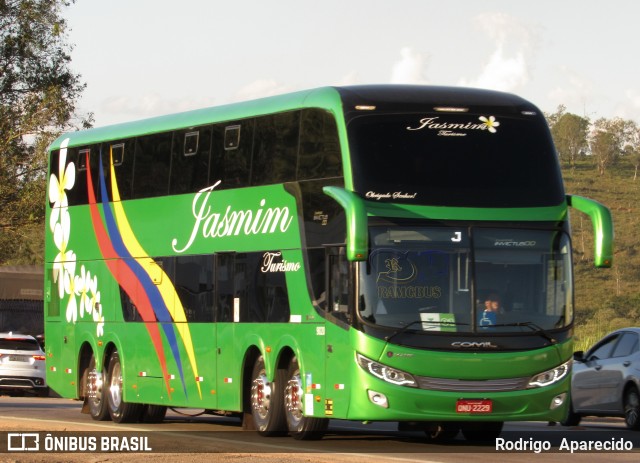 Jasmim Turismo 9020 na cidade de Conselheiro Lafaiete, Minas Gerais, Brasil, por Rodrigo  Aparecido. Número da foto: #6669722.