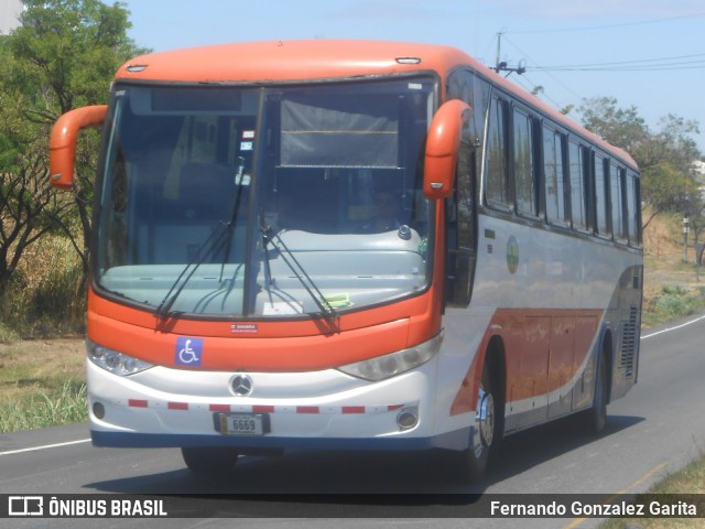 Transportes Pital 31 na cidade de Alajuela, Alajuela, Alajuela, Costa Rica, por Fernando Gonzalez Garita. ID da foto: 6672637.