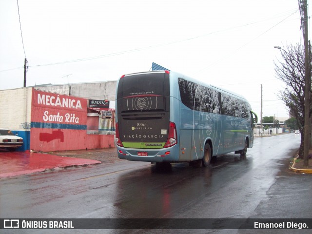 Viação Garcia 8365 na cidade de Apucarana, Paraná, Brasil, por Emanoel Diego.. Número da foto: #6672920.