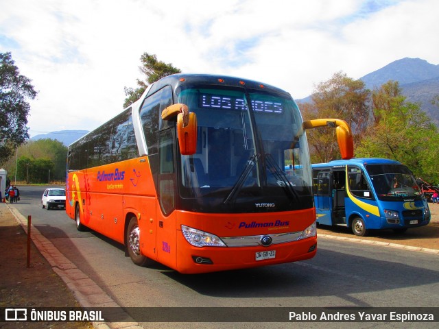 Pullman Bus 329A na cidade de Rinconada, Los Andes, Valparaíso, Chile, por Pablo Andres Yavar Espinoza. Número da foto: #6673154.