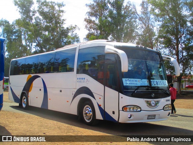 Ônibus Particulares Turissal na cidade de Rinconada, Los Andes, Valparaíso, Chile, por Pablo Andres Yavar Espinoza. ID da foto: 6676376.