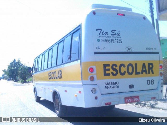 Escolares 008 na cidade de Alvorada, Rio Grande do Sul, Brasil, por Elizeu Oliveira. Número da foto: #6680891.